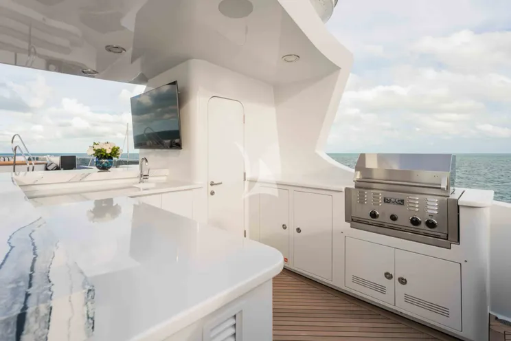 Charter Yacht SUMMERDANCE - Trinity 146 - 5 Cabins - Nassau - Exumas - Bahamas
