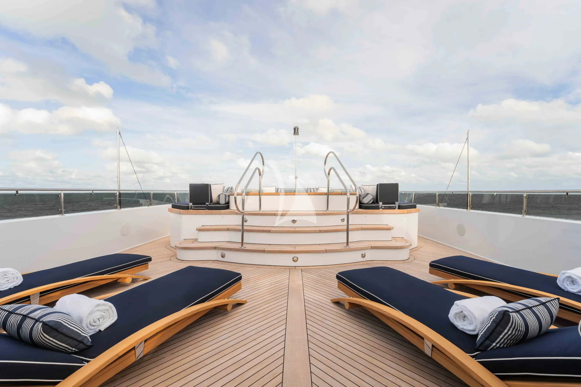 Charter Yacht SUMMERDANCE - Trinity 146 - 5 Cabins - Nassau - Exumas - Bahamas