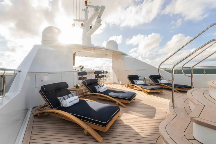 Charter Yacht SUMMERDANCE - Trinity 146 - 5 Cabins - Nassau - Exumas - Bahamas