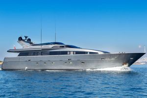 SUMMER FUN - Admiral 30m - 6 Cabins - Athens - Mykonos - Paros - Cyclades - Greece SUMMER FUN - Admiral 30m - 6 Cabins - Athens - Mykonos - Paros - Cyclades - Greece
