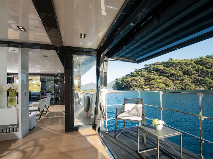 SUN Arcadia 35m Main Salon Balcony SUN Arcadia 35m Main Salon Balcony