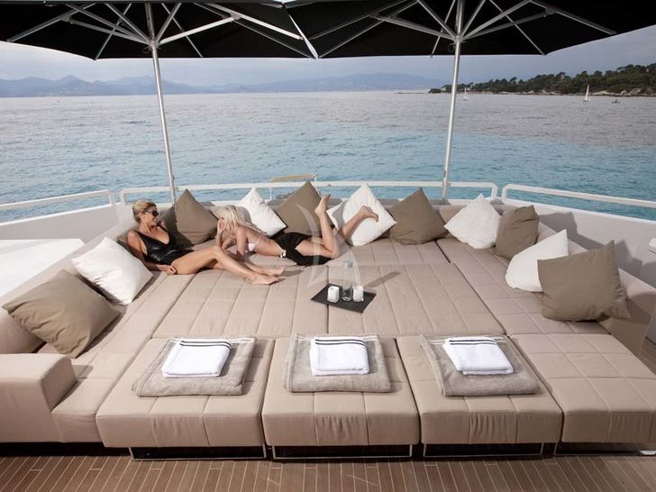 SUN Arcadia 35m Upper Deck Sunbathing SUN Arcadia 35m Upper Deck Sunbathing