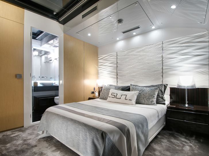 SUN Arcadia 35m VIP Stateroom2 SUN Arcadia 35m VIP Stateroom2