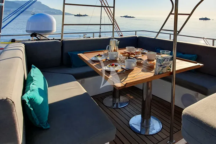 Charter Yacht SUNNYACHT - Sunreef 62 - 3 Cabins - Cannes - Monaco - St Tropez - French Riviera