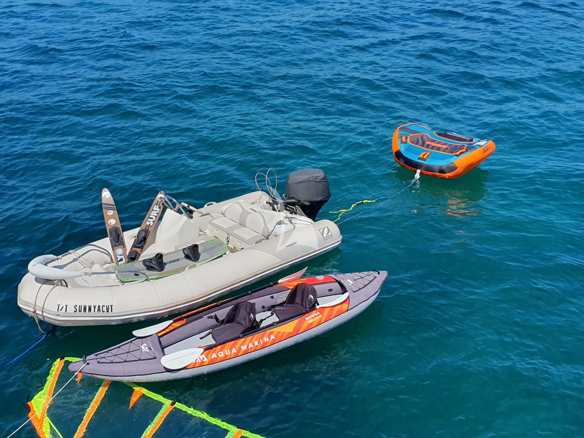 SUNNYACHT Sunreef 62 - tender and toys