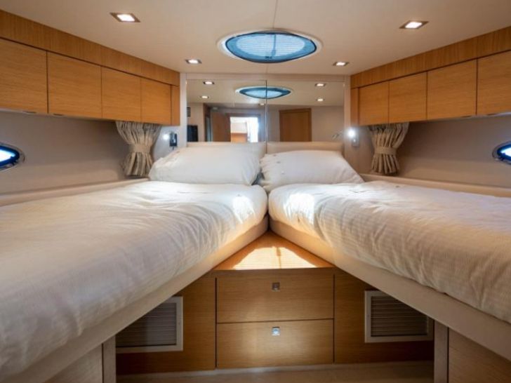 Sunseeker Portofino 48 - twin cabin Sunseeker Portofino 48 - twin cabin