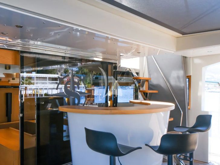 SURREYA ADA Yacht Works 33m - outdoor bar area SURREYA ADA Yacht Works 33m - outdoor bar area