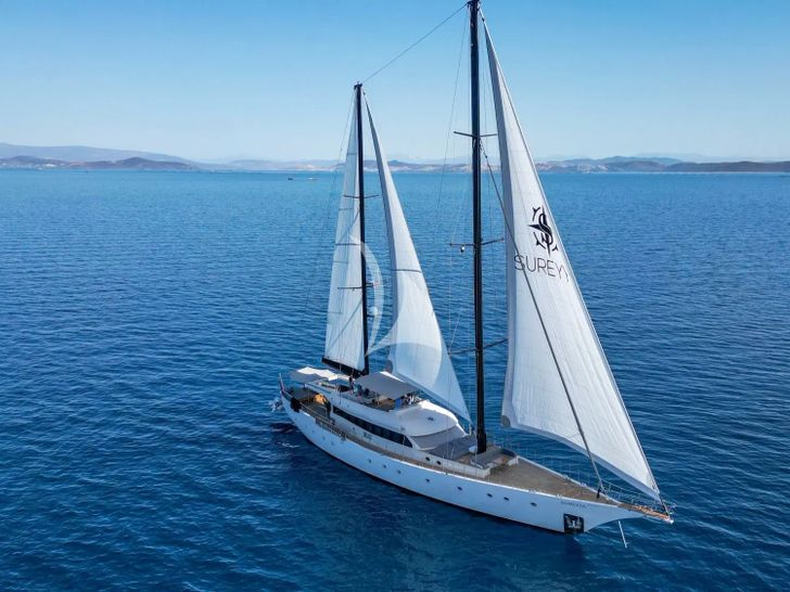 SURREYA ADA Yacht Works 33m - sailing bow side view SURREYA ADA Yacht Works 33m - sailing bow side view