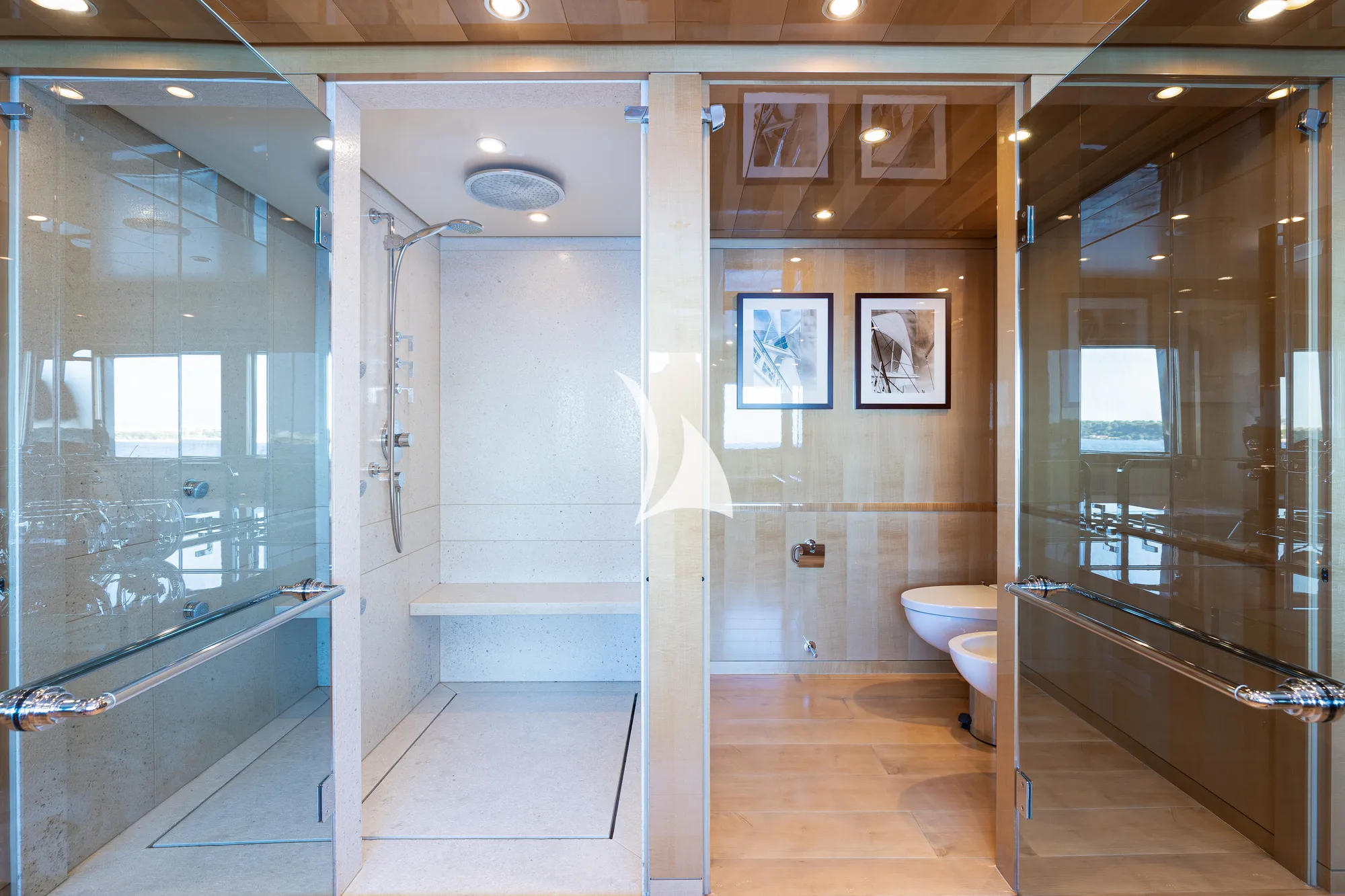SWEET MARYI Amels 171 - master cabin bathroom