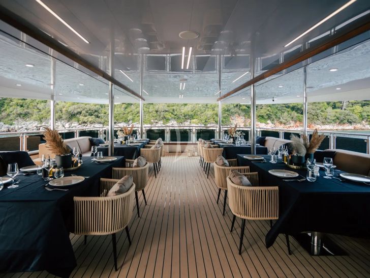 SYMPHONY Custom Yacht 52m - alfresco dining area SYMPHONY Custom Yacht 52m - alfresco dining area