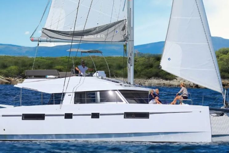 Charter Yacht Nautitech 46 Fly - 6 Cabins(4 Double + 2 Single)- 2019 - Athens - Mykonos - Paros