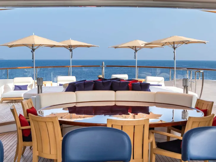 ST DAVID Sundeck ST DAVID Sundeck
