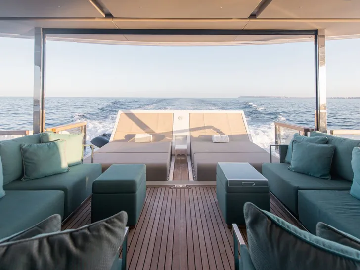 WYLDECREST Sunseeker 90 Stern WYLDECREST Sunseeker 90 Stern