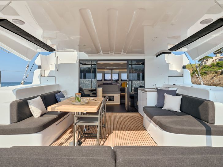 Lagoon 51 Aft Deck