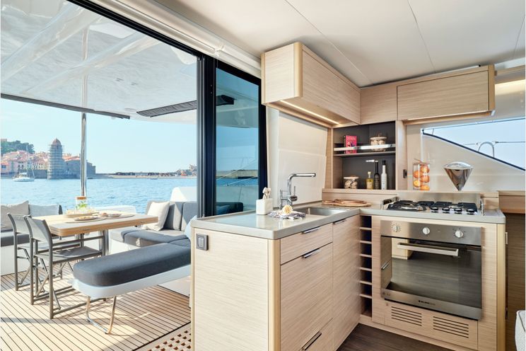 Charter Yacht Lagoon 51 - 6 Cabins(6 Doubles)- 2023 - Athens - Mykonos - Paros