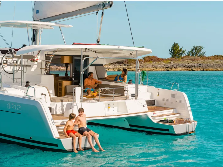 Lagoon 42 - Aft Deck Lagoon 42 - Aft Deck