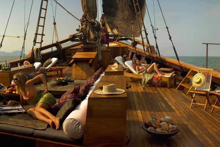 Charter Yacht SILOLONA - Phinisi 50m - 5 Cabins - Labuan Bajo - Komodo - Raja Ampat - Indonesia