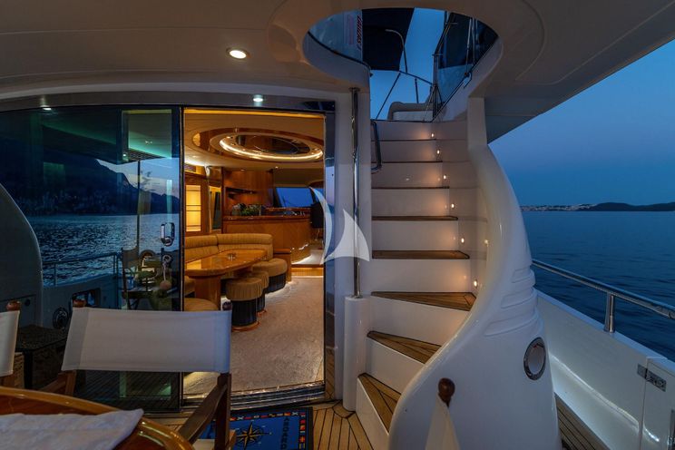 Charter Yacht Happy 3 - Yaretti 72 - 3 Cabins - Split - Hvar - Dubrovnik