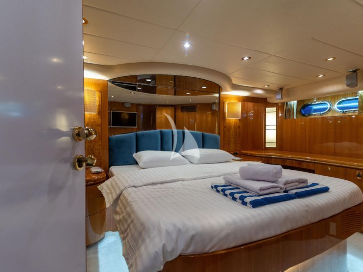 HAPPY 3 - Master cabin HAPPY 3 - Master cabin