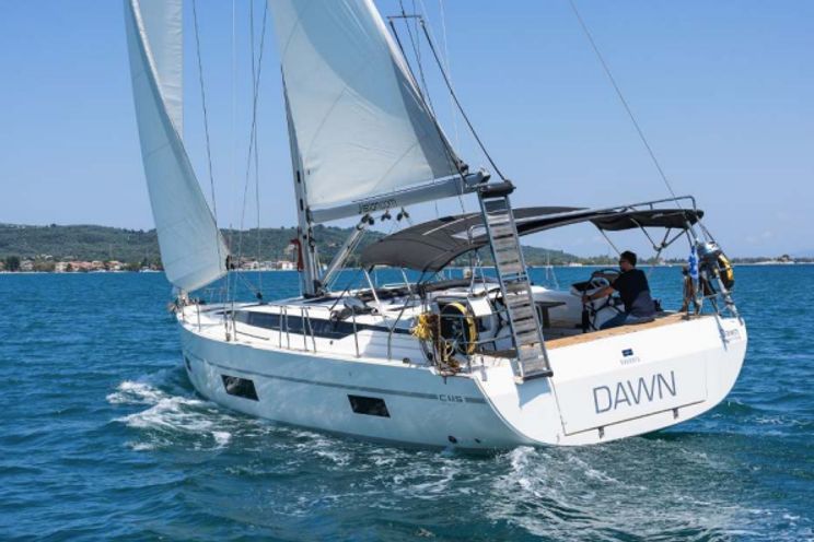 Charter Yacht Bavaria Cruiser 45 - 4 Cabins - Lefkas