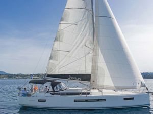 Sun Odyssey 490 - 4 + 1 Cabin - Lefkas Sun Odyssey 490 - 4 + 1 Cabin - Lefkas