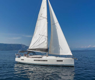 Charter Yacht Sun Odyssey 490 - 4 + 1 Cabin - Lefkas