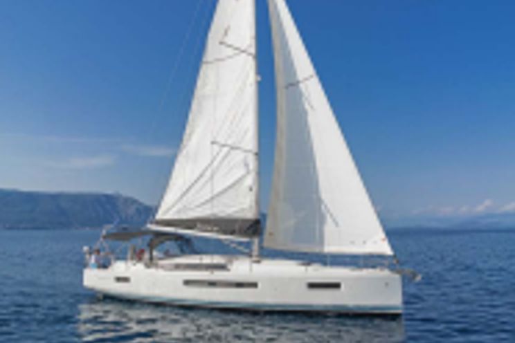 Charter Yacht Sun Odyssey 490 - 4 + 1 Cabin - Lefkas