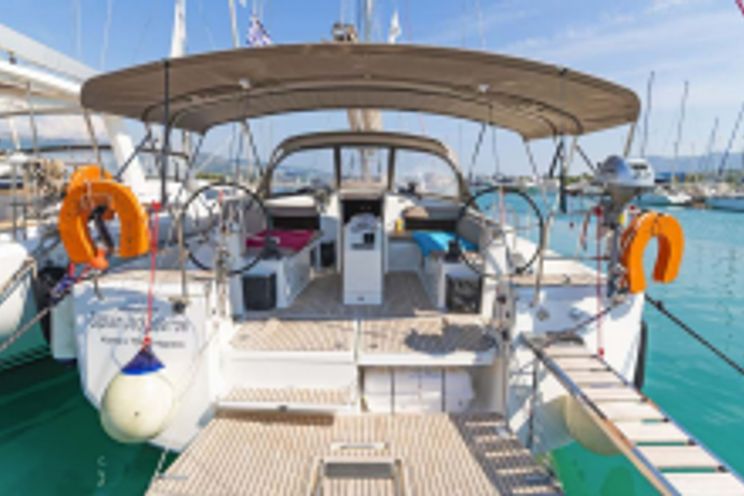 Charter Yacht Sun Odyssey 490 - 4 + 1 Cabin - Lefkas