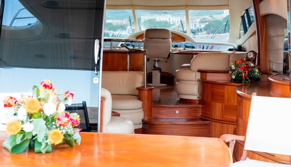 Charter Yacht Azimut 62 Fly - North Sardinia Day Charter Yacht - Poltu Quatu - Porto Cervo - Olbia - Portisco - Sardinia