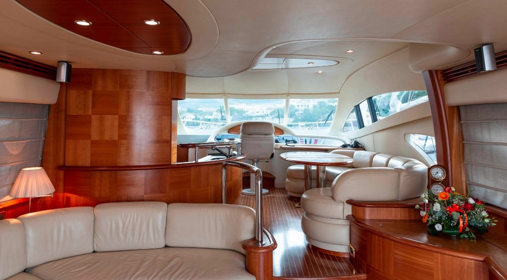 Charter Yacht Azimut 62 Fly - North Sardinia Day Charter Yacht - Poltu Quatu - Porto Cervo - Olbia - Portisco - Sardinia