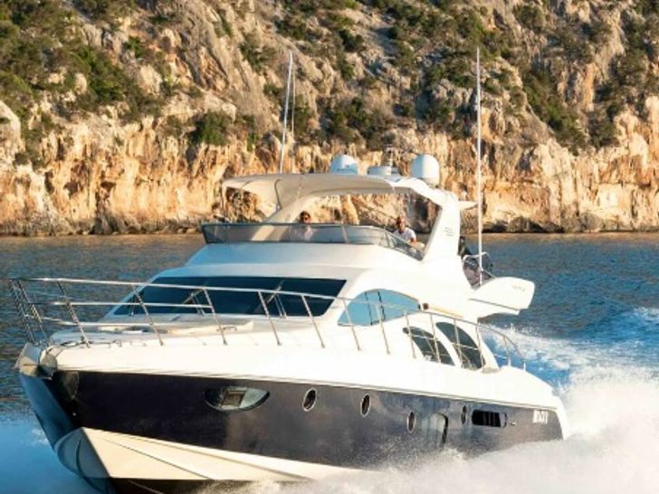 Azimut 62 Fly Azimut 62 Fly