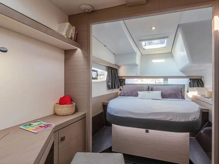 Isla 40-guest cabin Isla 40-guest cabin