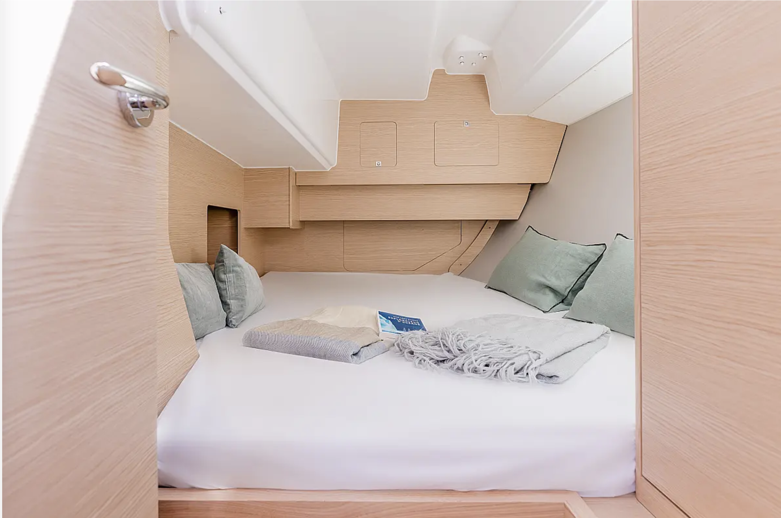 Dufour 37 - Forpeek cabin