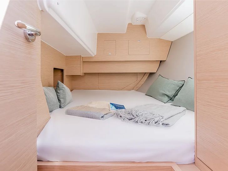 Dufour 37 - Forpeek cabin Dufour 37 - Forpeek cabin