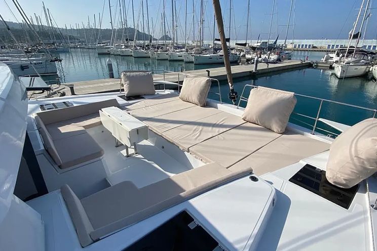 Charter Yacht Bali 4.8 - 5 Cabins - Sicily - Capo d`Orlando