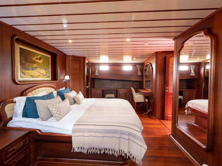 BEDIA SULTAN Gulet 35m - VIP cabin 2 BEDIA SULTAN Gulet 35m - VIP cabin 2