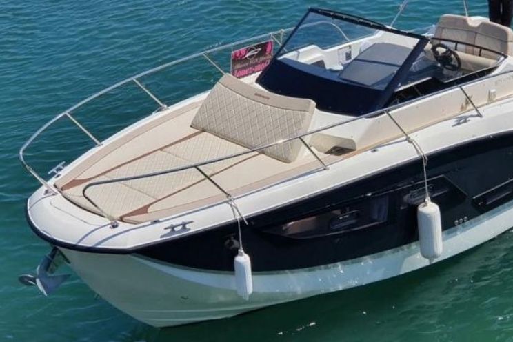 Charter Yacht Quicksilver 875 - French Riviera Day Charter Yacht - Juan les Pins - Antibes - Cannes - Nice - St Tropez