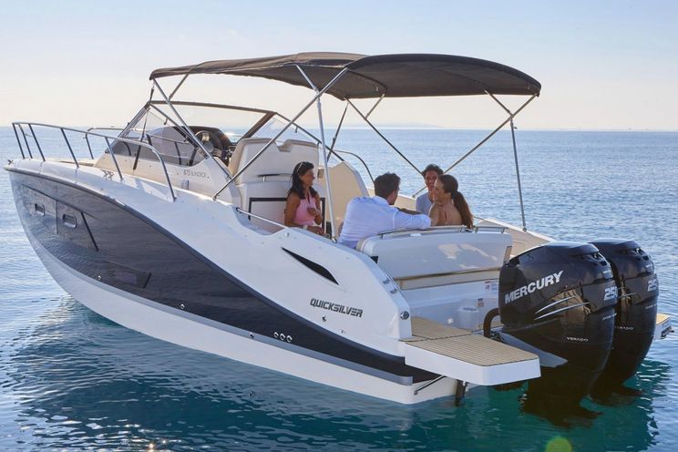 Charter Yacht Quicksilver 875 - French Riviera Day Charter Yacht - Juan les Pins - Antibes - Cannes - Nice - St Tropez