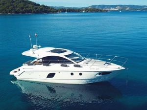 Gran Turismo 38 White - French Riviera Day Charter Yacht - Juan les Pins - Antibes - Cannes - Nice - St Tropez Gran Turismo 38 White - French Riviera Day Charter Yacht - Juan les Pins - Antibes - Cannes - Nice - St Tropez