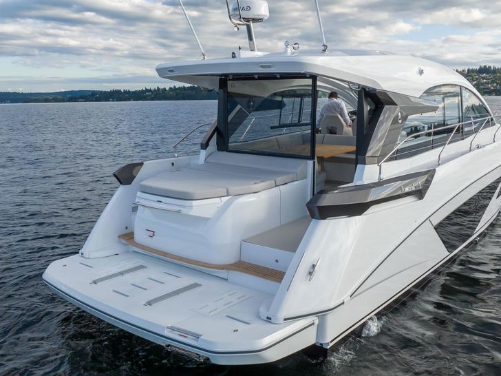 Gran Turismo 45 - aft shot Gran Turismo 45 - aft shot