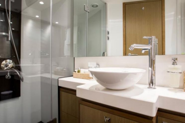 Charter Yacht Princess 64 Fly Blue - French Riviera Day Charter Yacht - Beaulieu - Nice - Cannes - St Tropez - Antibes