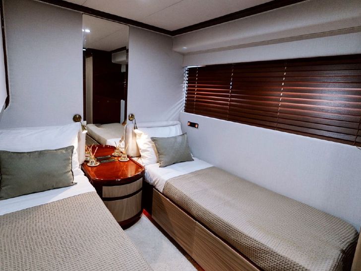 SYMPATICO Posillipo Technema 80 - twin cabin 1 SYMPATICO Posillipo Technema 80 - twin cabin 1