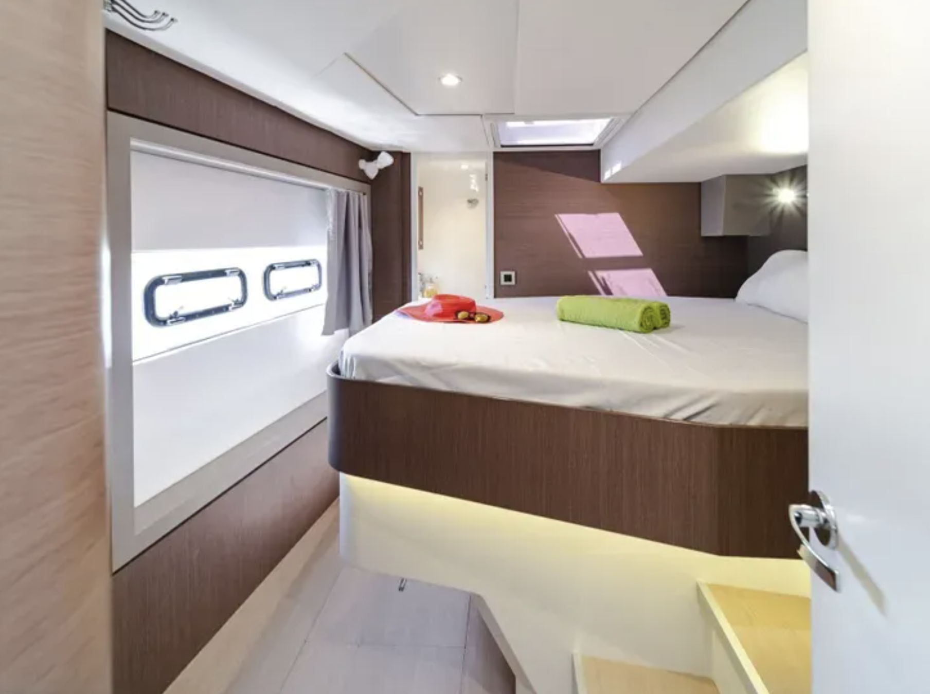 Charter Yacht BALI 4.8 - 5 Cabins - Bahamas - Abacos - Marsh Harbour