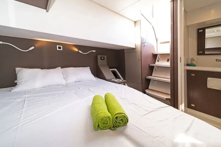 Charter Yacht BALI 4.8 - 5 Cabins - Bahamas - Abacos - Marsh Harbour