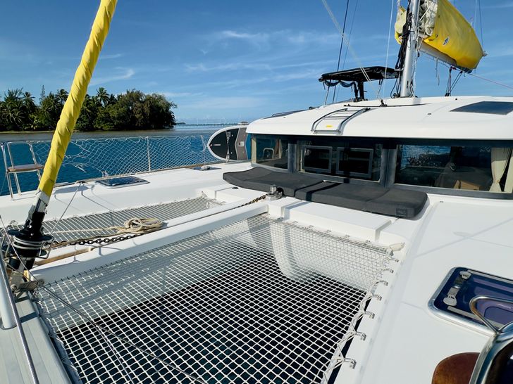 LAGOON 40 - foredeck LAGOON 40 - foredeck