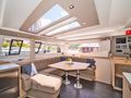 FIRST LIFE Fountaine Pajot Tanna 47 - saloon FIRST LIFE Fountaine Pajot Tanna 47 - saloon