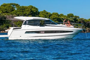 Jeanneau 37 NC - French Riviera Day Charter Yacht - Juan les Pins - Antibes - Cannes - Nice - St Tropez Jeanneau 37 NC - French Riviera Day Charter Yacht - Juan les Pins - Antibes - Cannes - Nice - St Tropez