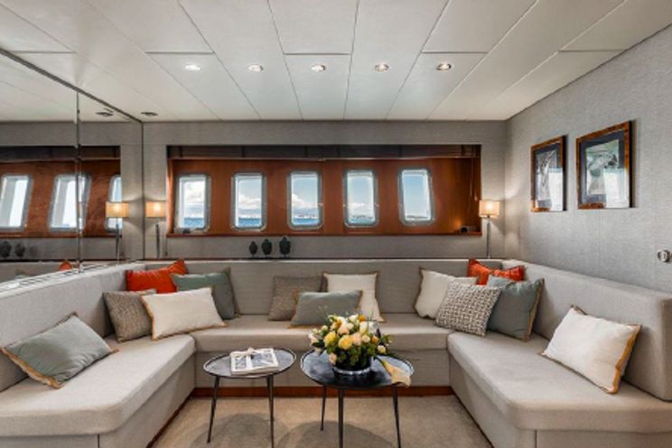 Charter Yacht Leopard 24m - French Riviera Day Charter Yacht - Golfe Juan - Cannes - St Tropez - Nice - Antibes