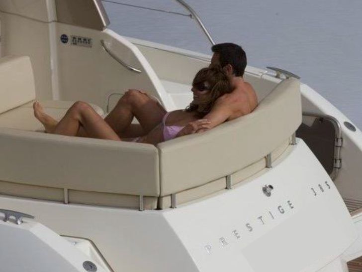 Prestige 390S - aft seating Prestige 390S - aft seating