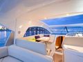 Prestige 390S - saloon seating and helm Prestige 390S - saloon seating and helm